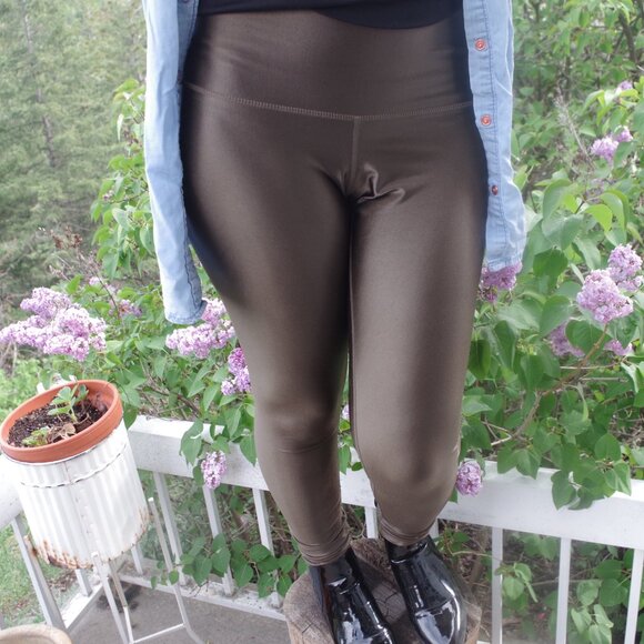 DYI Metallic Green Leggings Made In U.S.A - Picture 2 of 5